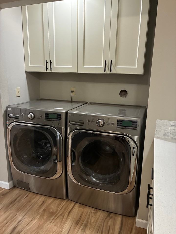 422 S 49th Ave #2 - Photo 6 of 19