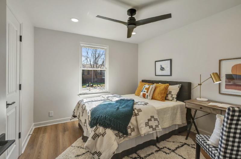 2341 Cooper Ter - Photo 6 of 8
