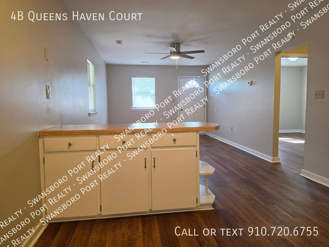4B Queens Haven Ct - Photo 7 of 17