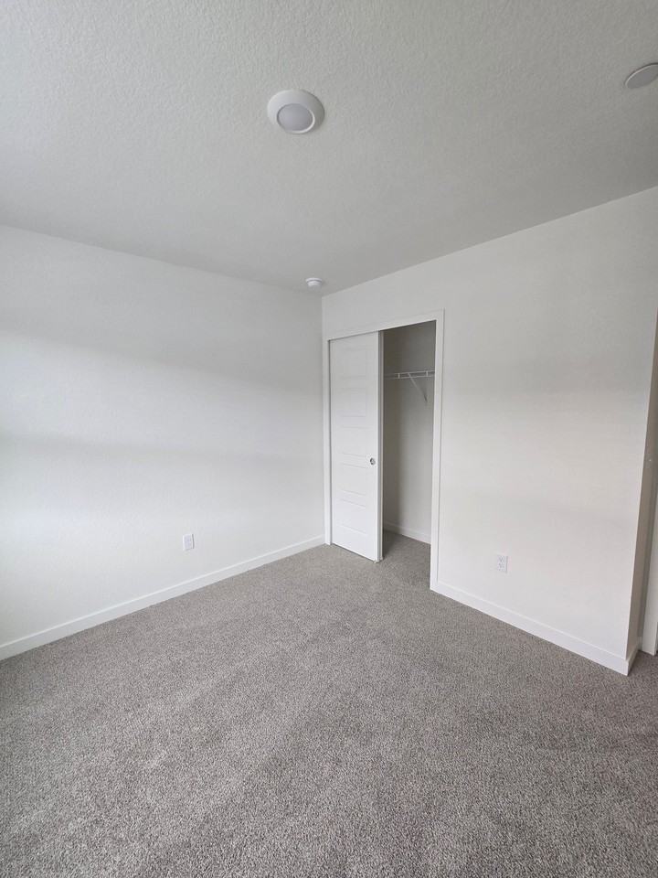 3908 Net St - Photo 6 of 12