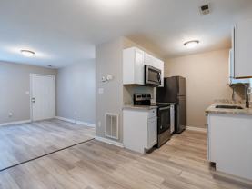 622 Hilltop Dr - Photo 1 of 1