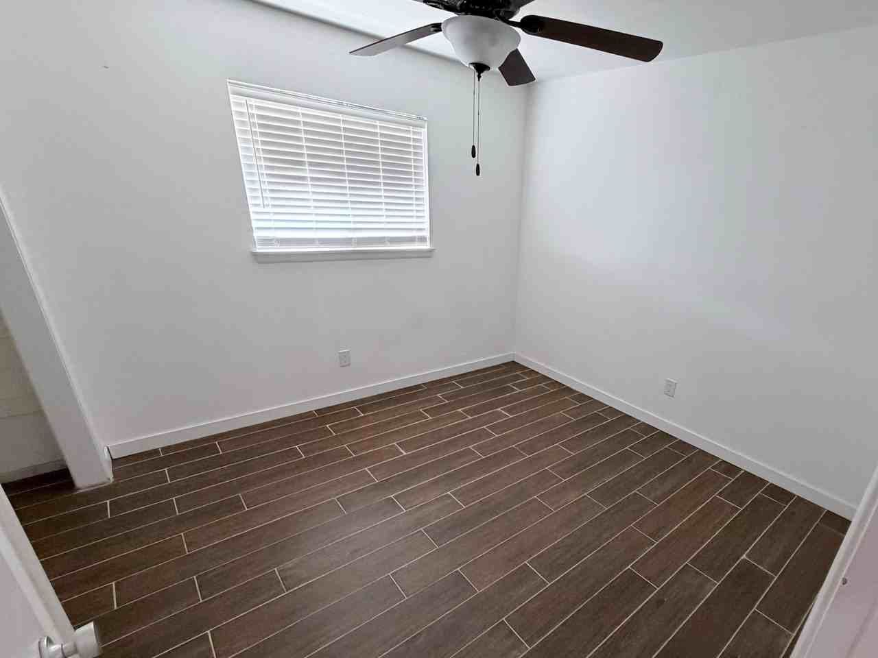1721 Mildred St - Photo 7 of 20