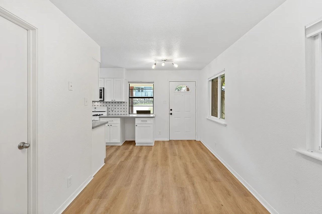 2404 Bryan St #3 - Photo 2 of 17
