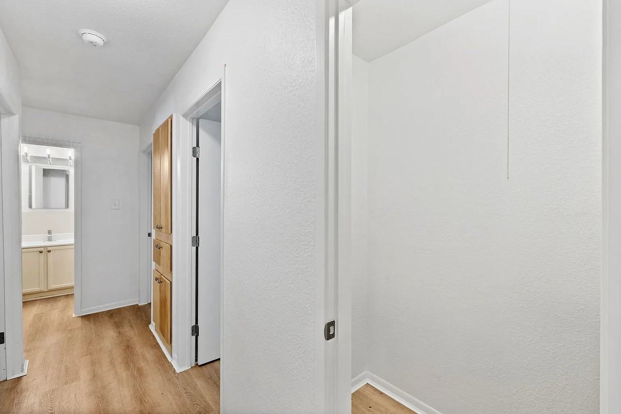 2404 Bryan St #3 - Photo 3 of 17