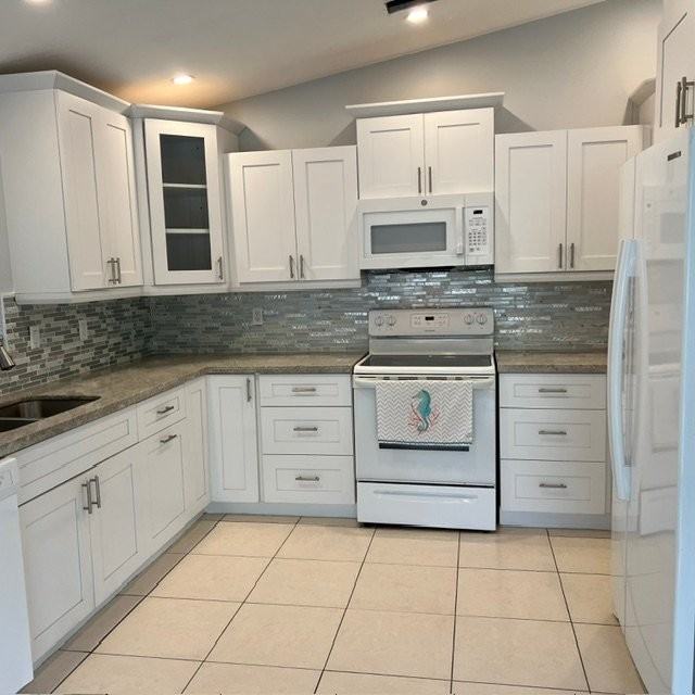 29252 Coconut Palm Dr - Photo 5 of 11