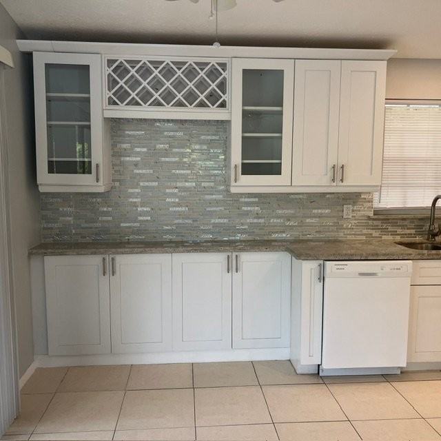 29252 Coconut Palm Dr - Photo 6 of 11