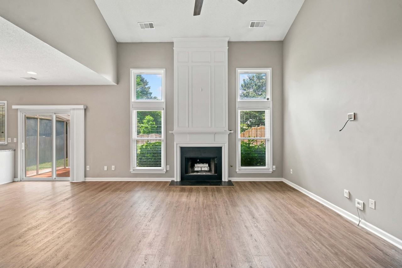 495 Stambridge Ct - Photo 5 of 18