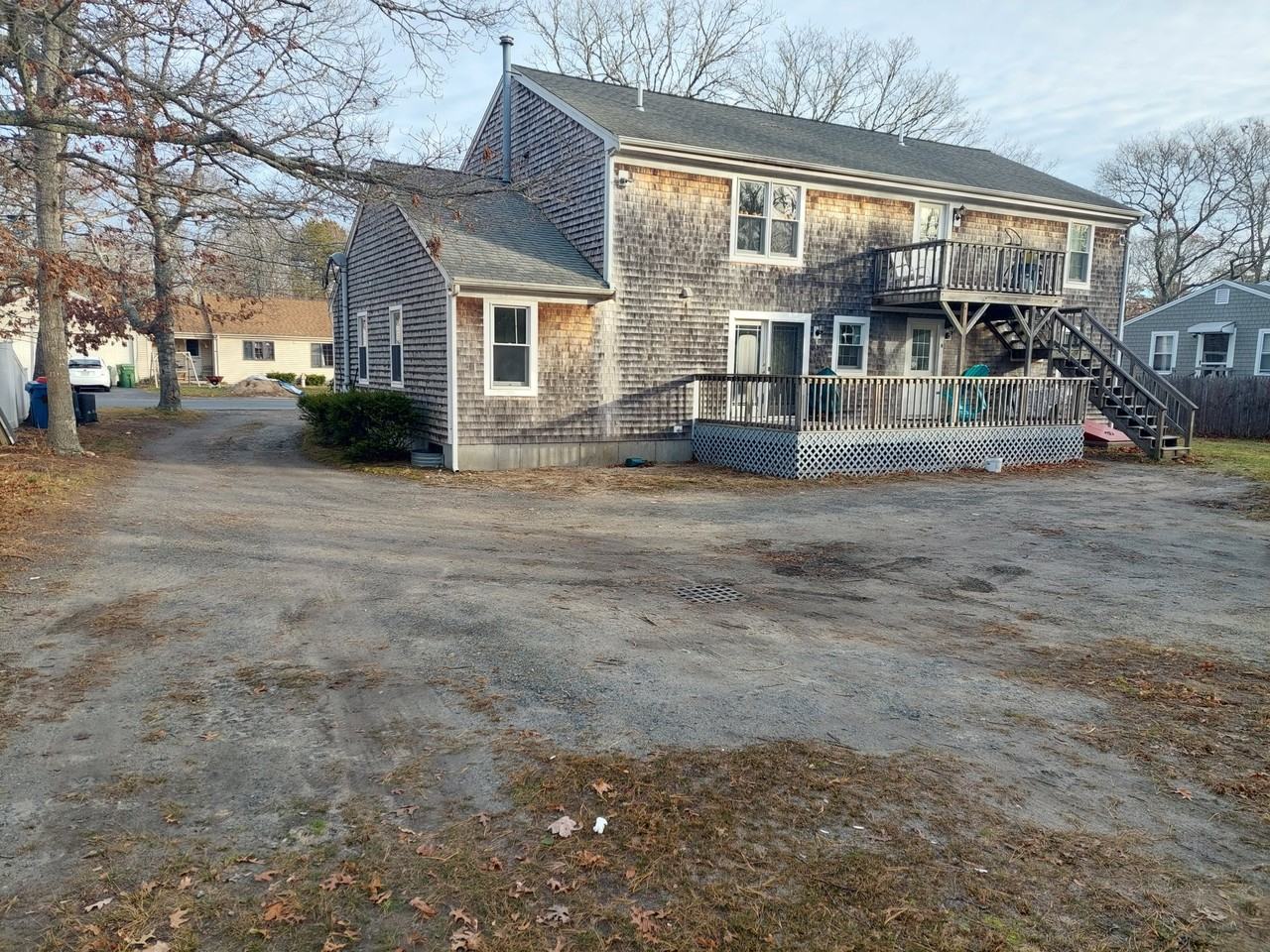 79 Linden St #A - Photo 3 of 17