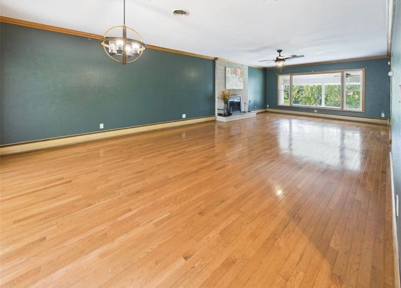 117 Honeysuckle Ln - Photo 4 of 10