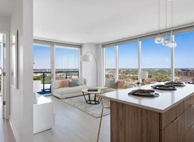 2349 N Lincoln Ave - Photo 1 of 1