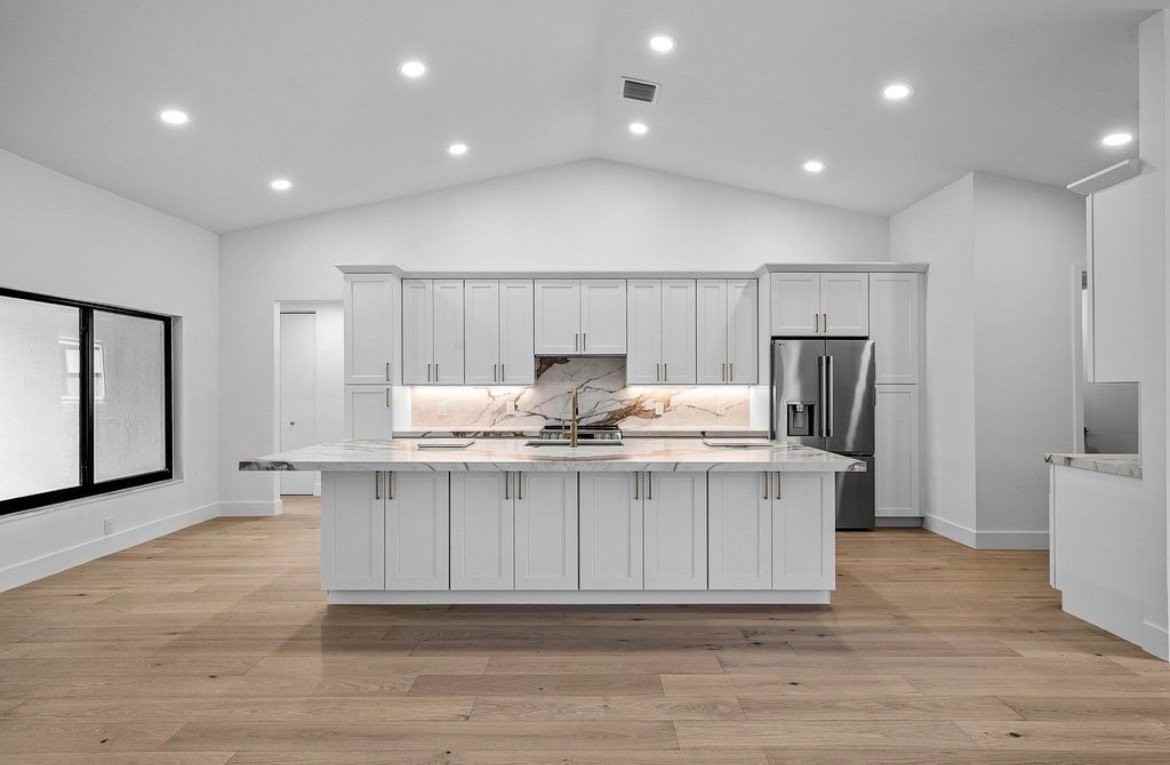 5725 Aspen Green Ct - Photo 3 of 4