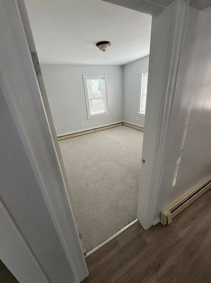 362 Douglas Ave #3 - Photo 3 of 12
