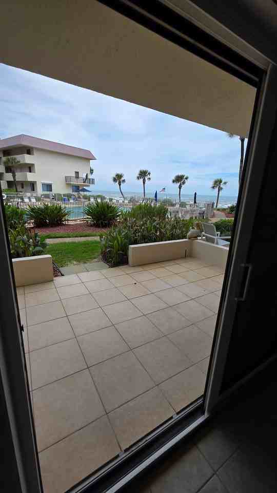 935 Ocean Shore Blvd - Photo 4 of 21