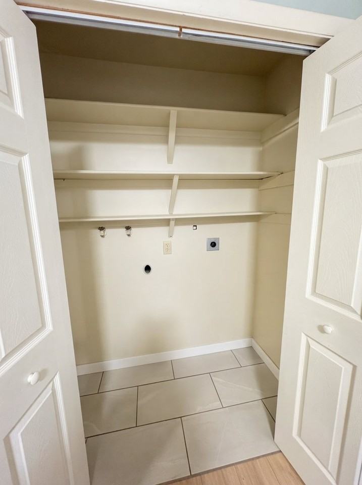 1944 Nunley Cir - Photo 7 of 18