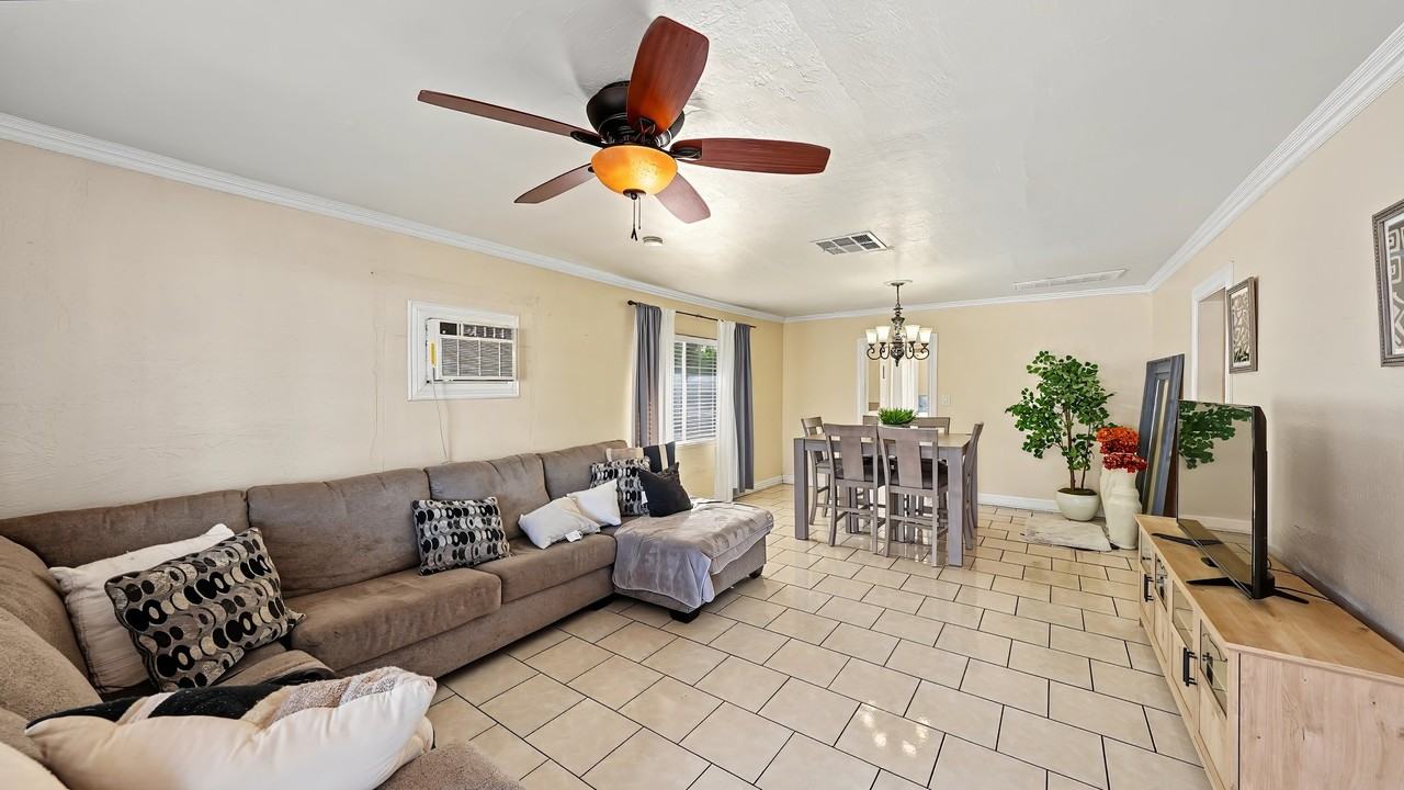 266 E Hermosa St - Photo 3 of 15