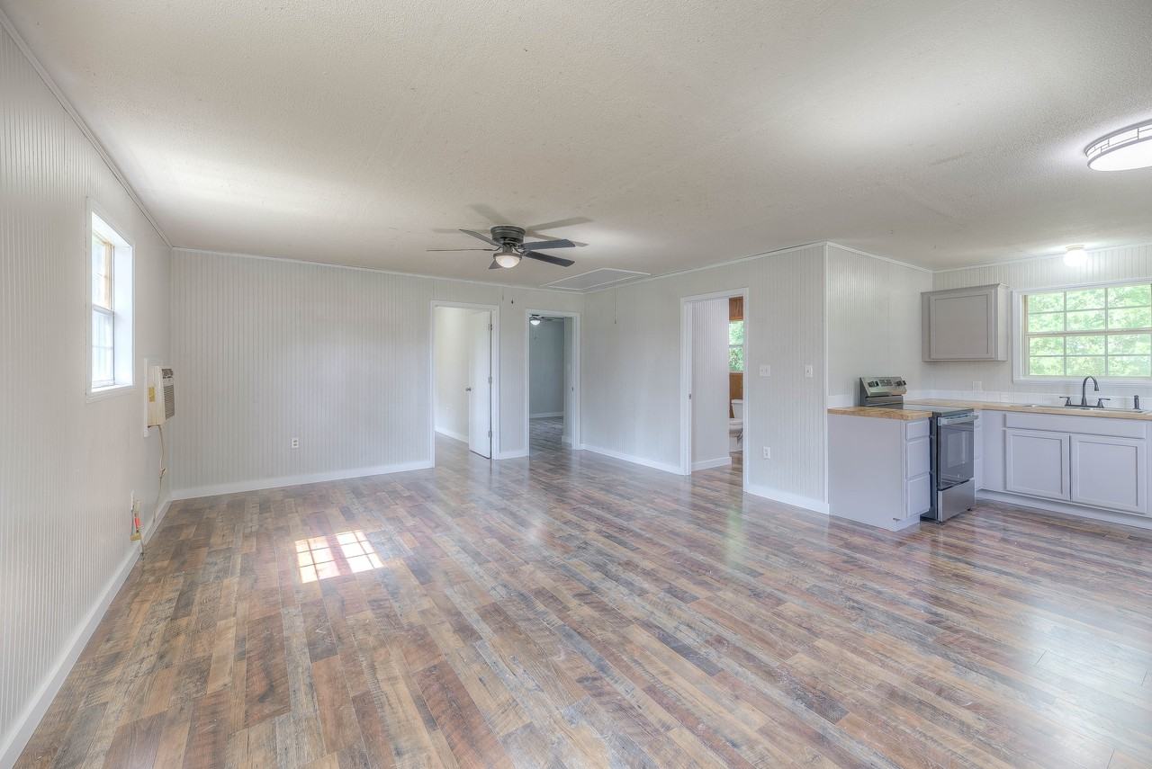 415 E Sherwood Dr #1 - Photo 2 of 10