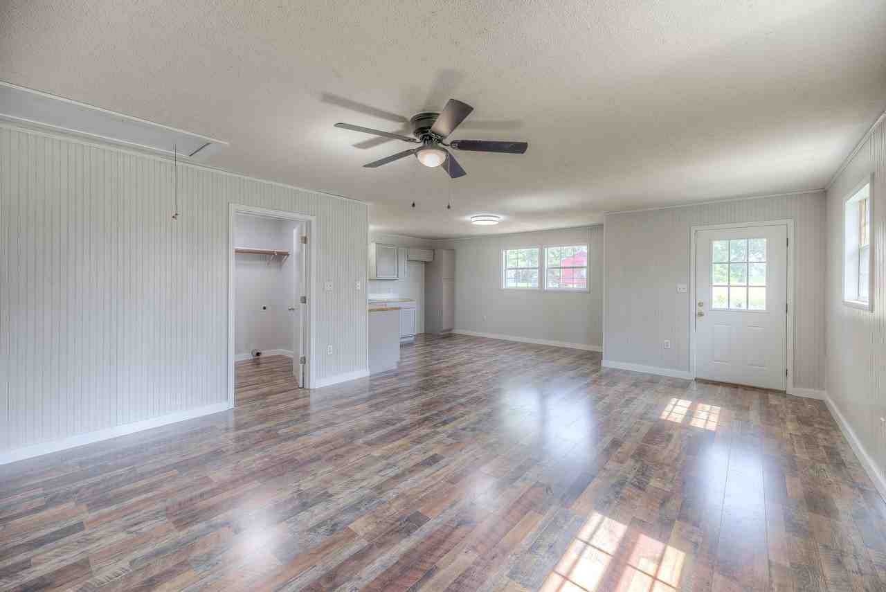 415 E Sherwood Dr #1 - Photo 3 of 10