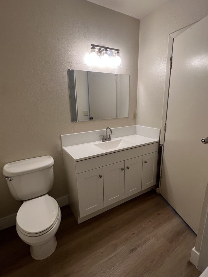 226 Soledad Street - Photo 5 of 7