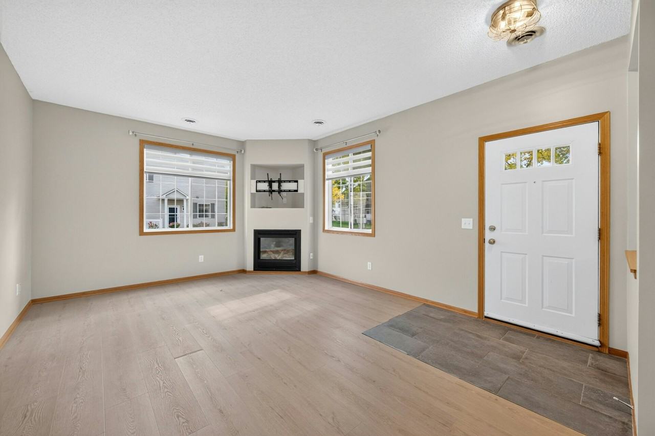17980 69th Place North - Photo 5 of 28