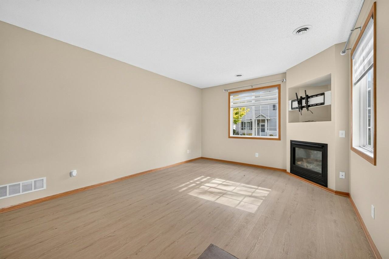 17980 69th Place North - Photo 6 of 28
