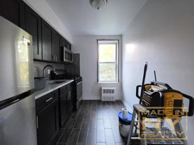 18914 Crocheron Ave - Photo 1 of 1