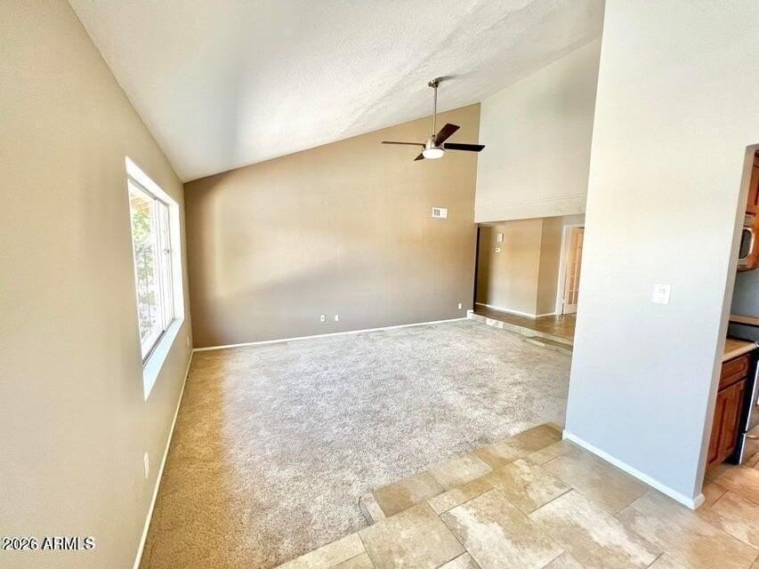15601 N 51st Pl - Photo 6 of 34