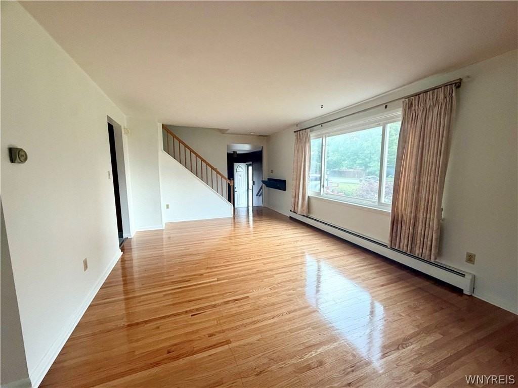 119 Kaymar Dr - Photo 2 of 35