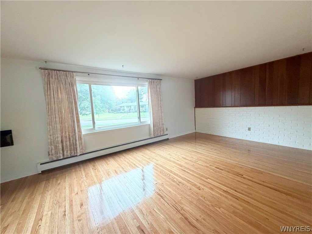 119 Kaymar Dr - Photo 4 of 35