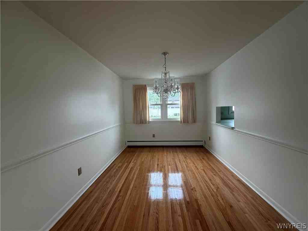 119 Kaymar Dr - Photo 6 of 35