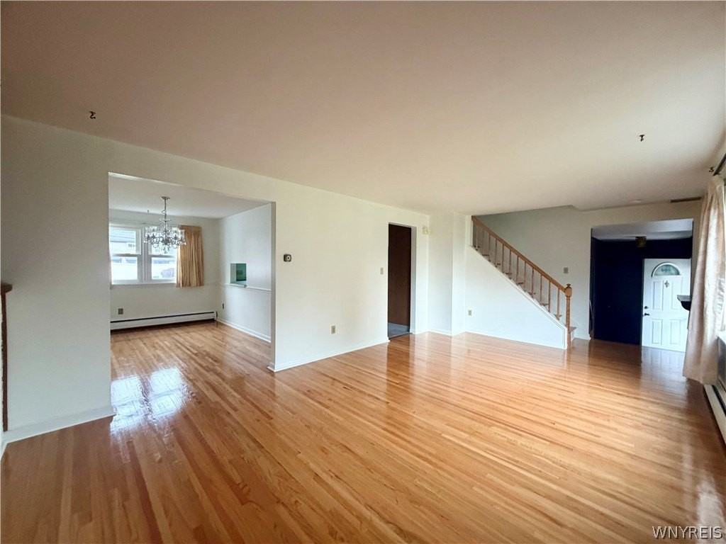 119 Kaymar Dr - Photo 7 of 35