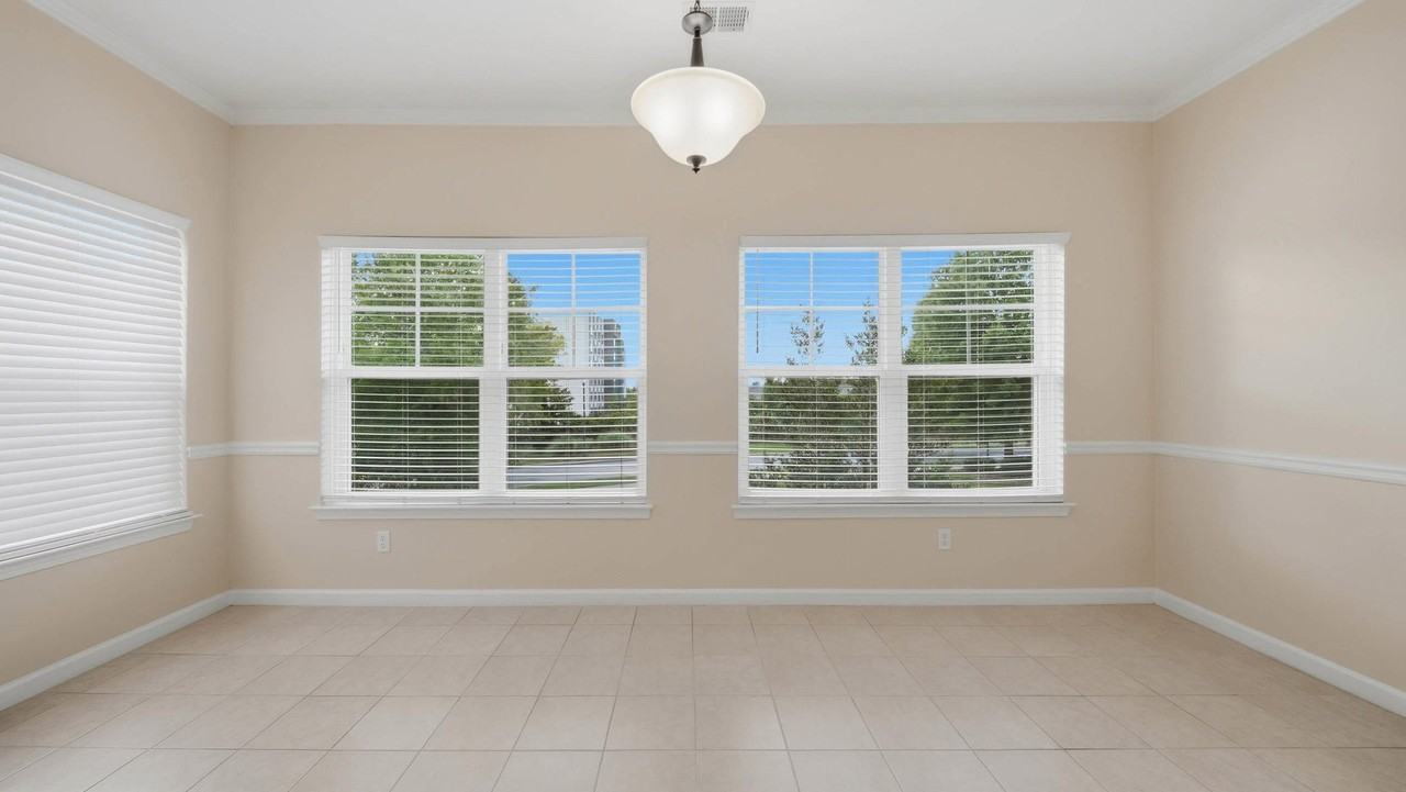 2203 Regency Ct - Photo 7 of 40