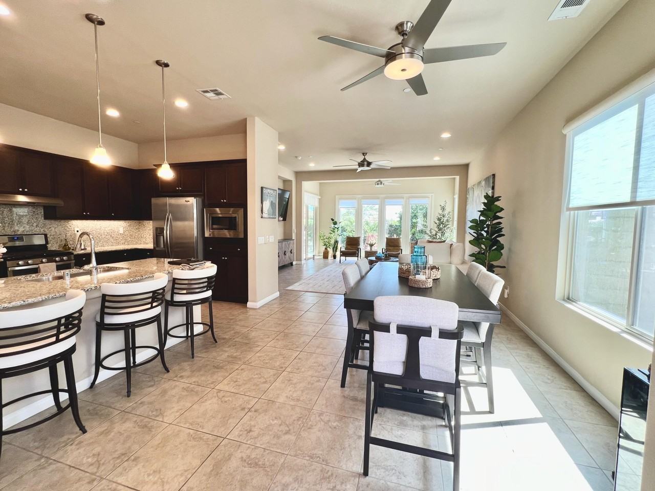 41530 Calle Pueblo - Photo 4 of 48