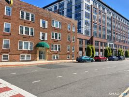featured image of 833 Summer St #3B
