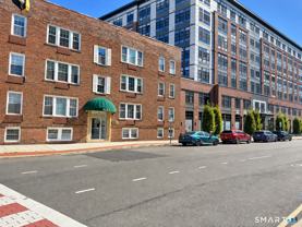 833 Summer St #3B - Photo 1 of 1