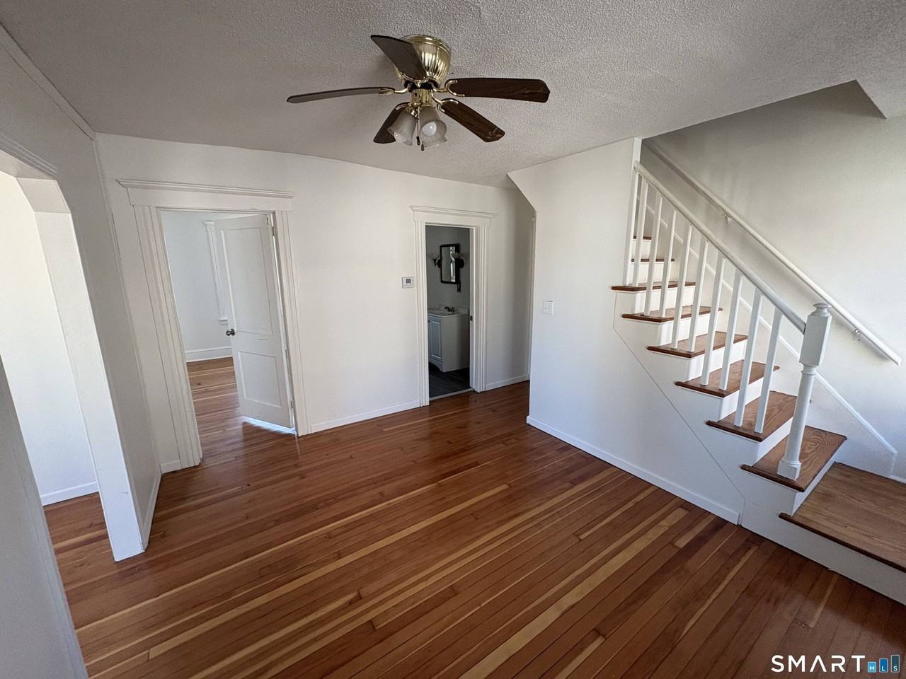158 Beechwood Ave #2 - Photo 5 of 24