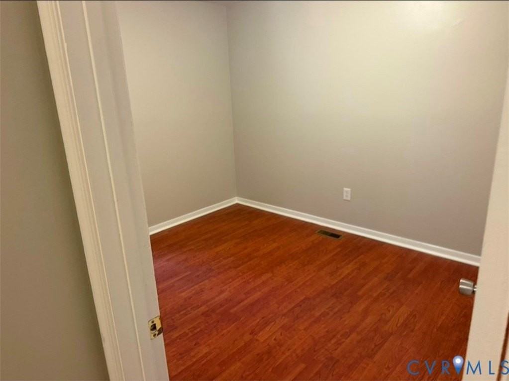 4202 Kempwood Ct - Photo 5 of 12