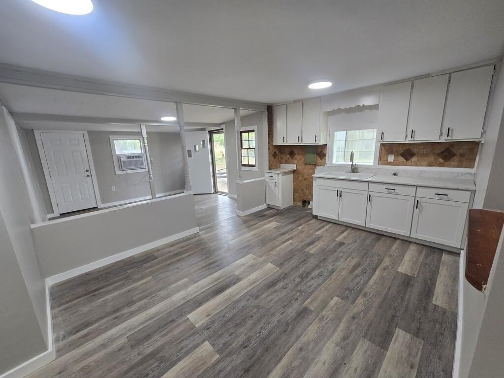 3331 Chatsworth Rd Se - Photo 3 of 6