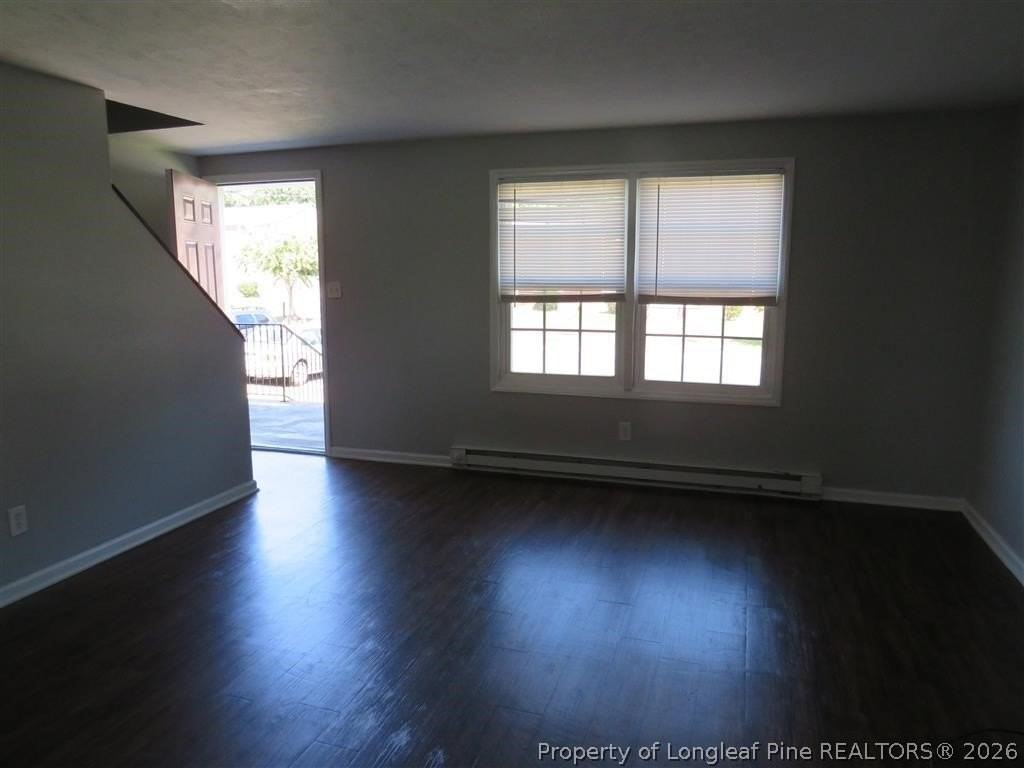 1921 King George Dr - Photo 4 of 9