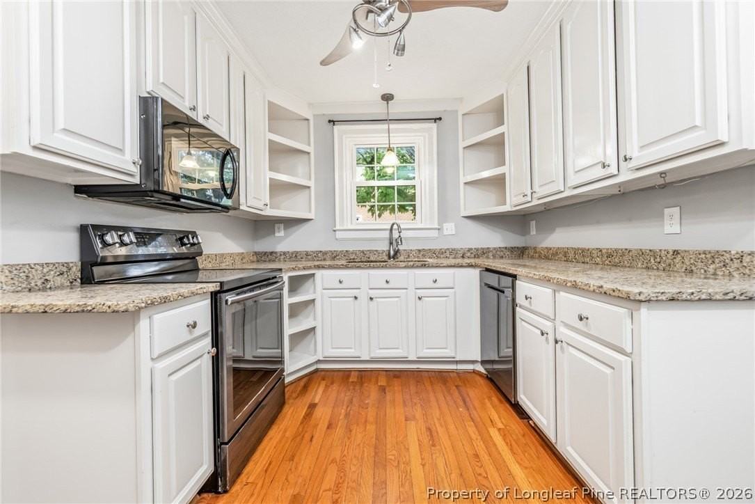 112 Ellington St - Photo 7 of 32