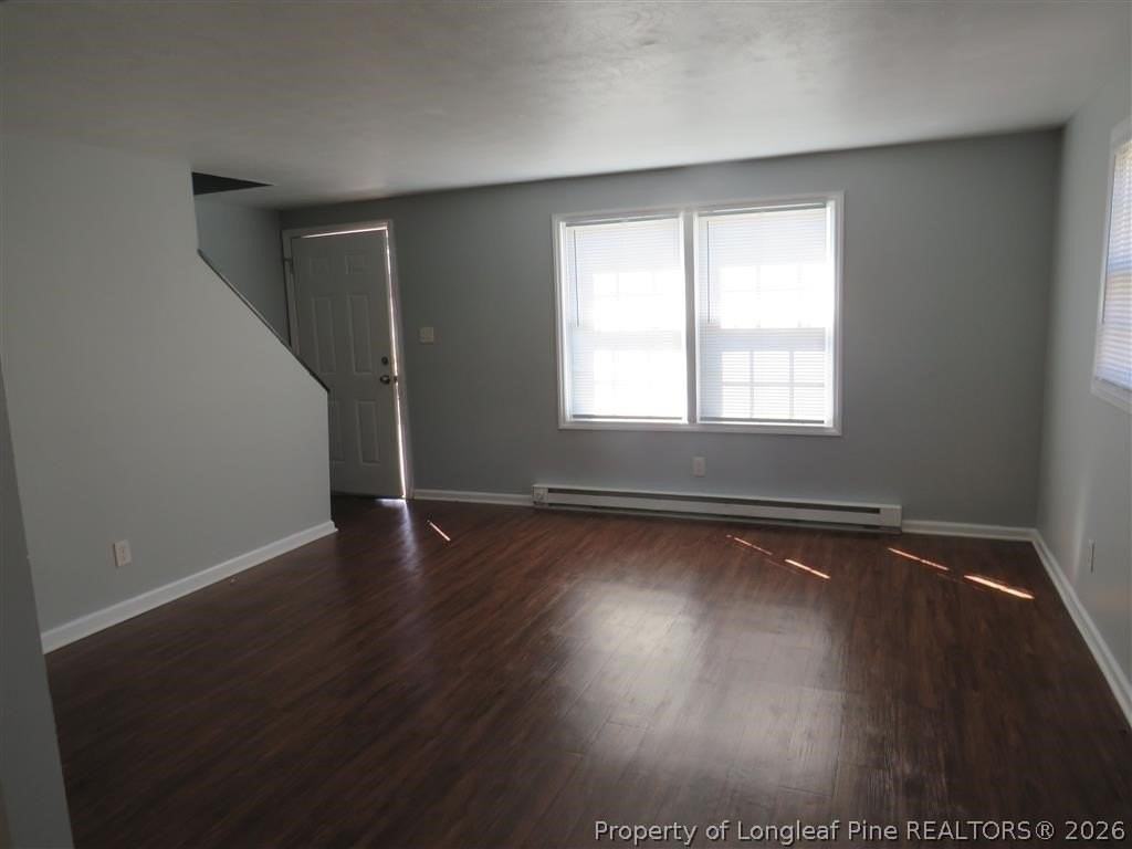 1942 King George Dr - Photo 2 of 10
