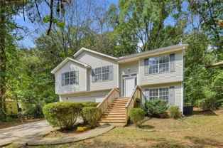 215 Pinehurst Dr - Photo 1 of 1