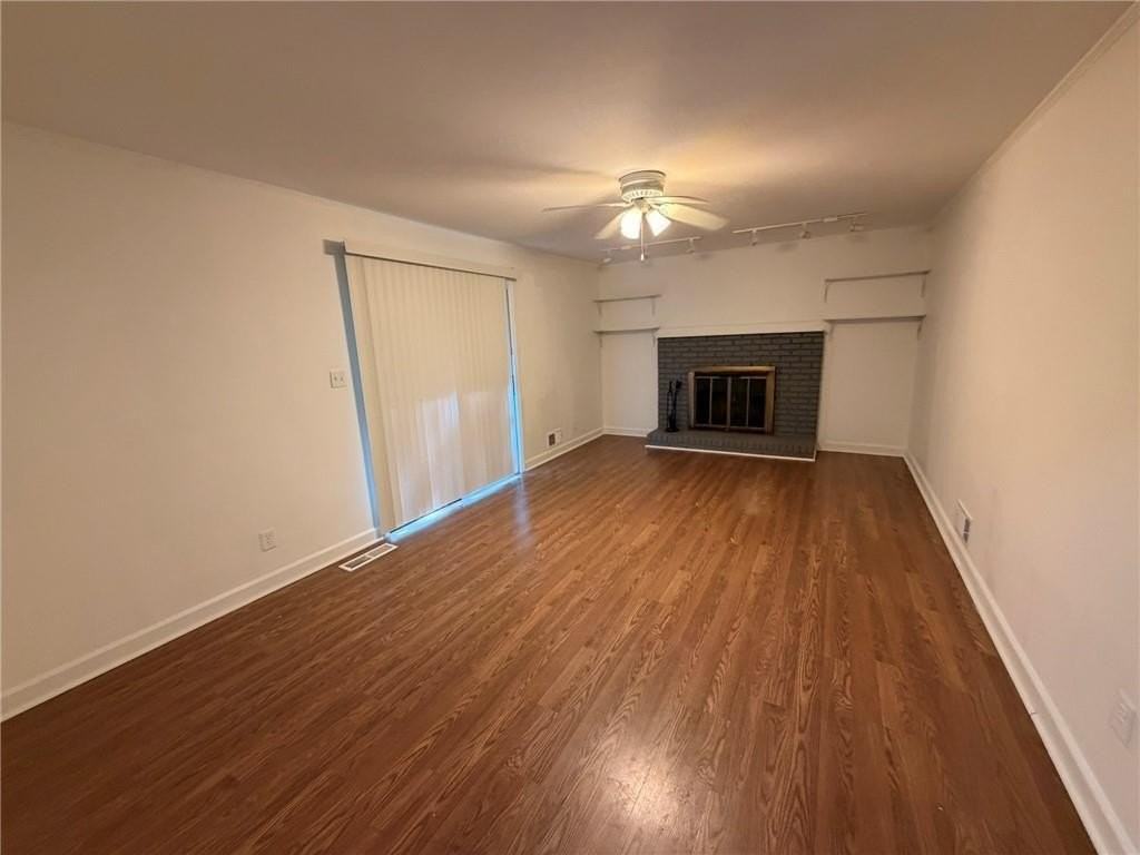 2878 Pine Valley Cir - Photo 3 of 16