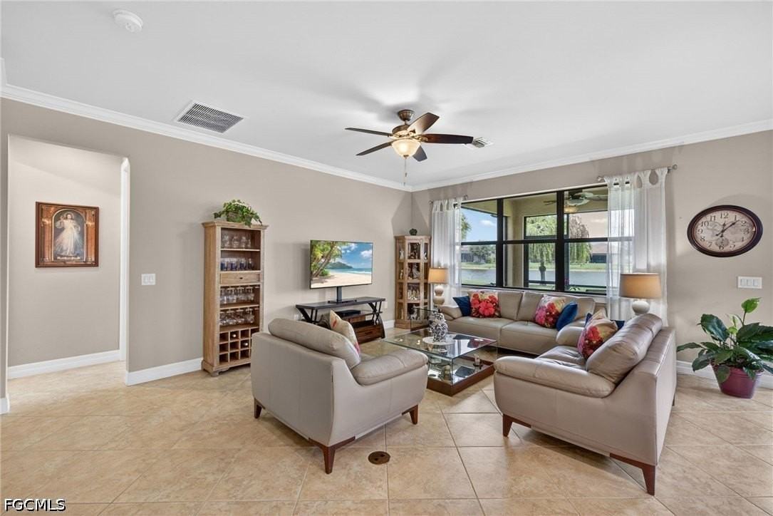 5979 Prosperity Ln - Photo 2 of 46