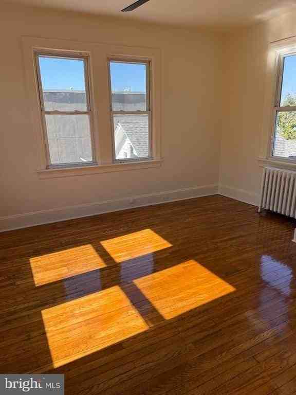 206 Nassau St - Photo 6 of 14