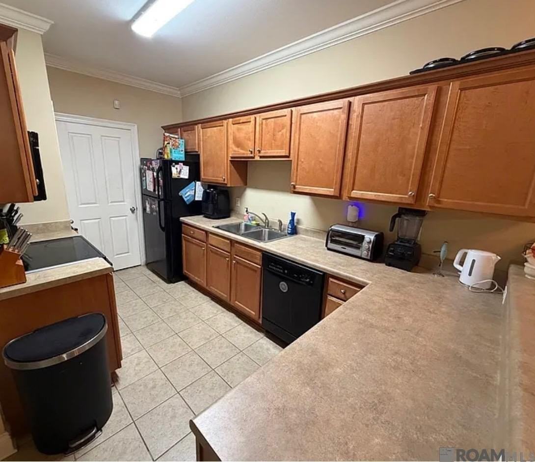 5192 Arlington Ct - Photo 3 of 13