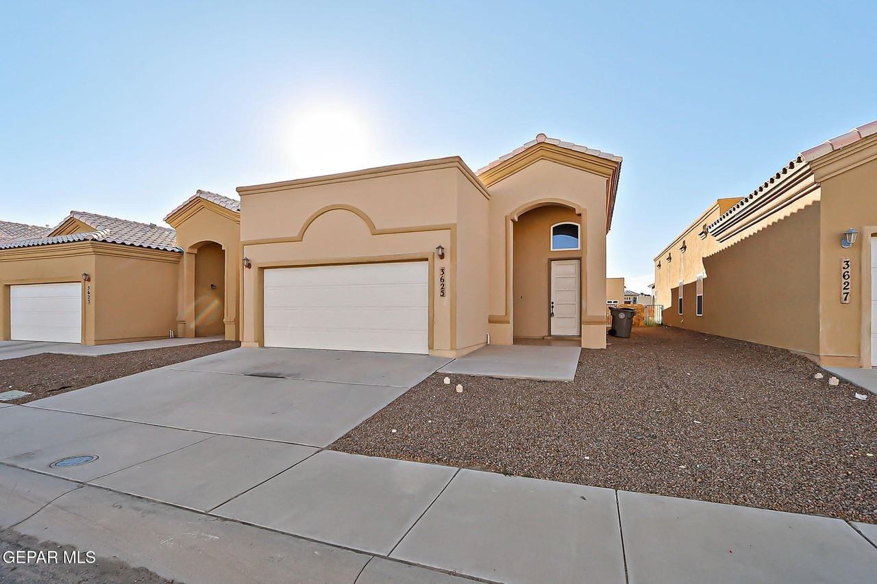 3625 Grand Bahamas Dr - Photo 2 of 29
