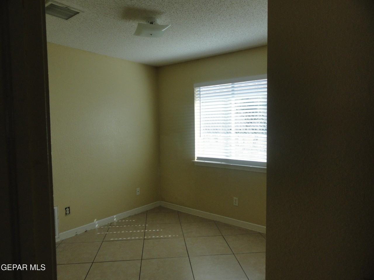 2321 Joshua Louis Dr - Photo 7 of 8