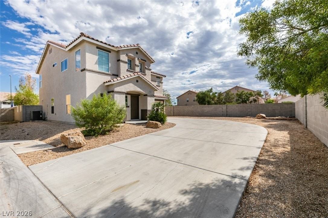 9892 Gold Pan Ct - Photo 4 of 37