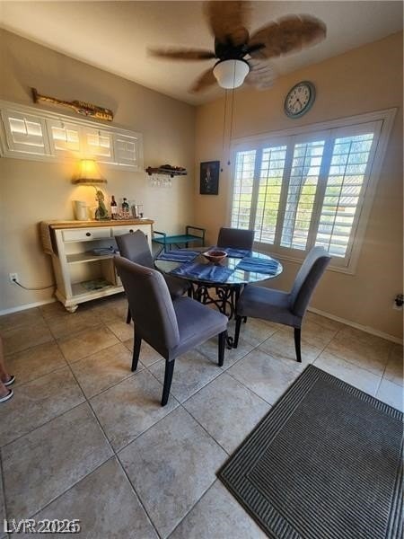 2570 Downeyville Ave - Photo 5 of 28