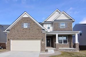 featured image of 735 Groveland Cir